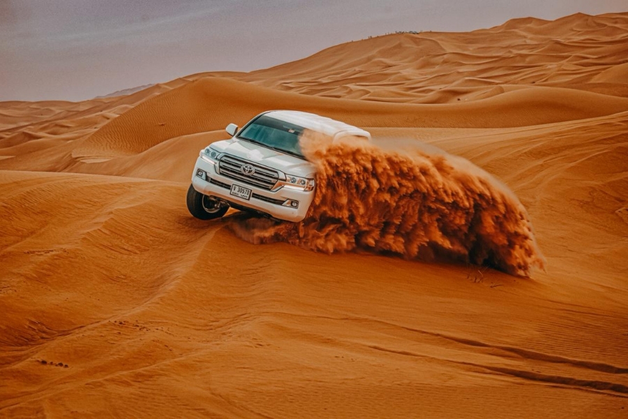 5 Day Agadir to Merzouga Tour, Agadir Desert Tour 5 Days Merzouga, Todra Gorges & Draa Valley, Sahara Desert Tour & Kasbahs, Camels.