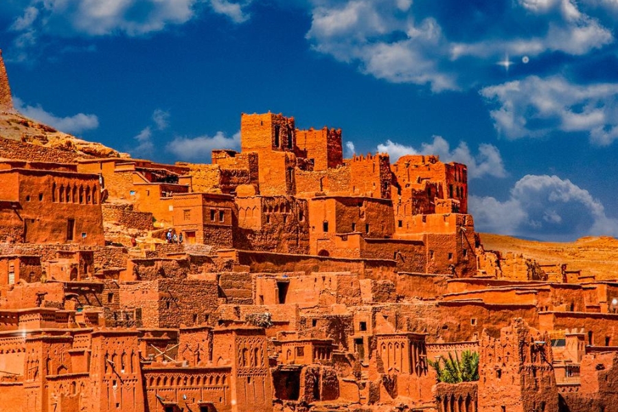 8 Day Marrakech Ouzina desert tour, Private Ouzina desert tour Morocco, Marrakech to Ouzina Sahara, Camel trekking Ouzina desert Morocco.